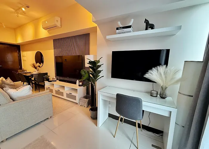 Luxe And Modern 1br Unit In Bgc * Manila